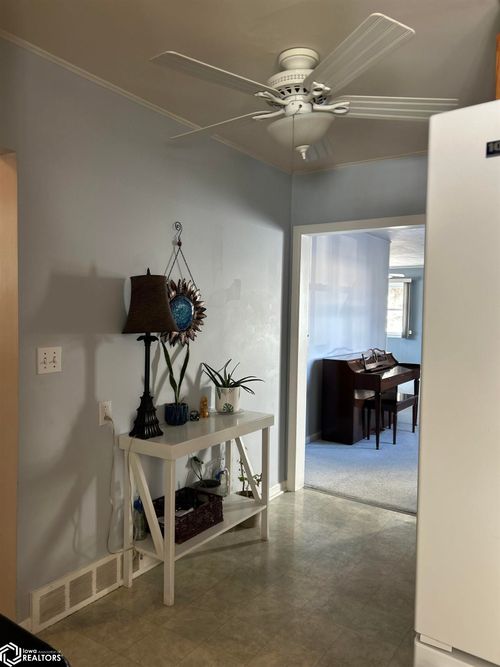 116 Antique Alley, Dows, IA, 50071 | Card Image