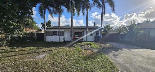 6204 Wiley St, Hollywood, FL, 33023 | Card Image