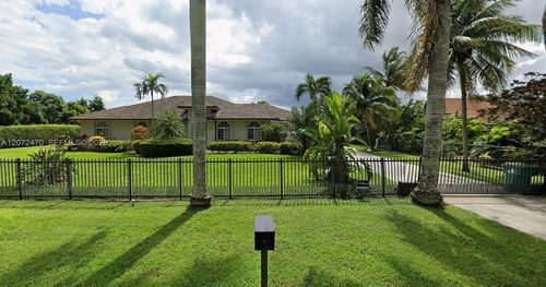 15720 Sw 252nd St, Homestead, FL, 33031-2038 | Card Image