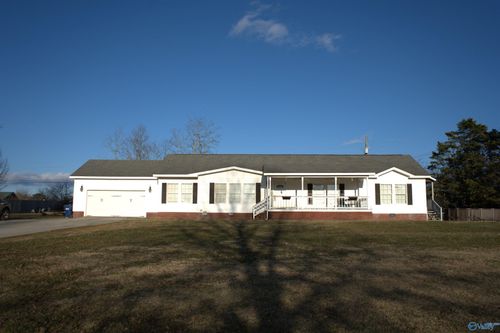 1312 Hickory Ln Ne, Arab, AL, 35016-3954 | Card Image