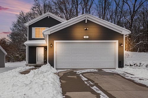 165 Grandview, Galesburg, MI, 49053-8527 | Card Image