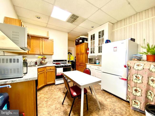 8 Commonwealth Ave, Home with 0 bedrooms, 0 bathrooms and null parking in CLAYMONT DE | Image 66