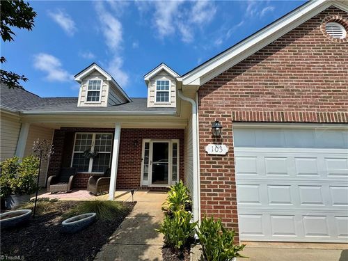 103 Maryland Dr, Thomasville, NC, 27360-5364 | Card Image