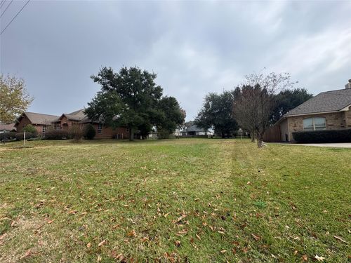 6987 Pleasure Lake Dr, Willis, TX, 77318-9170 | Card Image