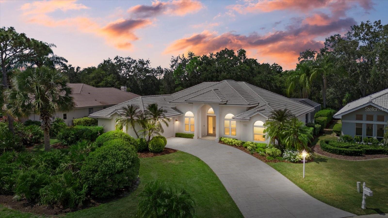 Eaton Ct, University Park, FL 34201