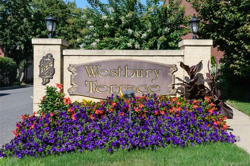 apt-3f-135 Post Ave, Westbury, NY, 11590-3154 | Card Image