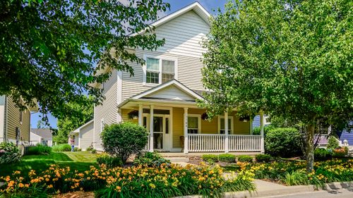 1162 Chesterfield Ave, Chesterton, IN, 46304-9691 | Card Image