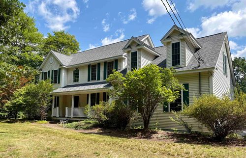 89 Seaverns Bridge Rd, Amherst, NH, 03031-2138 | Card Image