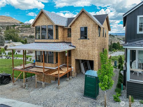 203 Bluebell Ct, Chelan, WA, 98816 | Card Image