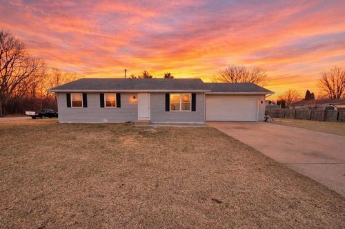 3107 Glenbarr Drive, Janesville, WI, 53548 | Card Image