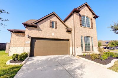 3802 Stone Bend Court, House other with 5 bedrooms, 4 bathrooms and null parking in Pearland TX | Image 1