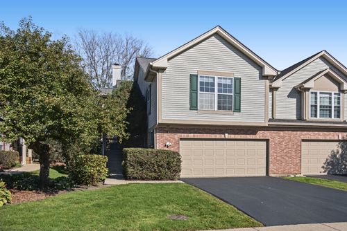 121 Commons Ct, Wheeling, IL, 60090-7007 | Card Image