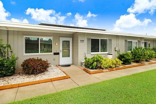 1309 Warwick Ct, SUN CITY CENTER, FL, 33573-5417 | Card Image