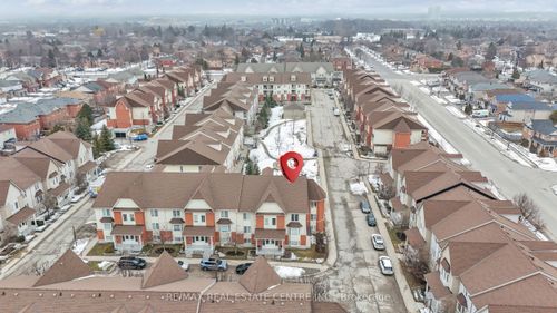3-51 Petra Way, Whitby, ON, L1R0A8 | Card Image