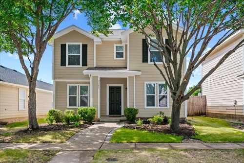 7105 Planters Row Dr, Mckinney, TX, 75070-8616 | Card Image