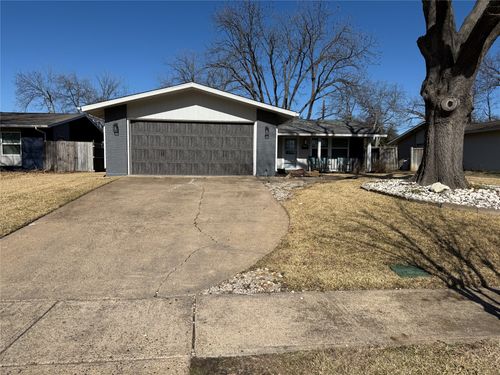 816 Loganwood Ave, Richardson, TX, 75080-3035 | Card Image