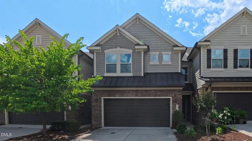 536 Rockcastle Dr, Cary, NC, 27519-2600 | Card Image