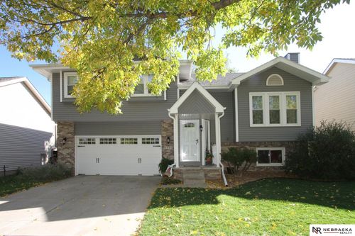6800 Stephanie Ln, Lincoln, NE, 68516-5353 | Card Image