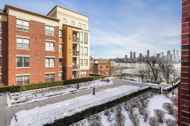 APT-213 - 26 Ave At Port Imperial, Condo with 1 bedrooms, 1 bathrooms and null parking in West New York NJ | Image 21