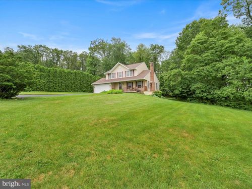 14 Saint Josephs Way, SCHUYLKILL HAVEN, PA, 17972-9386 | Card Image