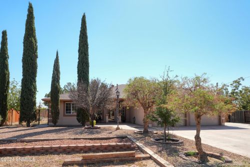 1238 Yucca Road, Mesilla Park, NM, 88047 | Card Image