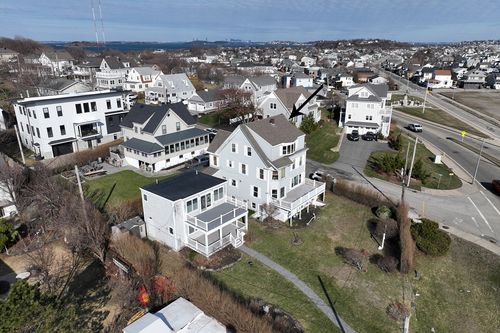 apt-1-7 Whitehead Ave, Hull, MA, 02045-2785 | Card Image