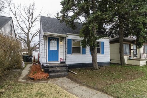 881 Garfield Ave, Lincoln Park, MI, 48146-2703 | Card Image