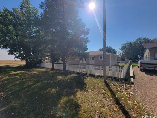309 3 St E, Fiske, SK, S0L | Card Image