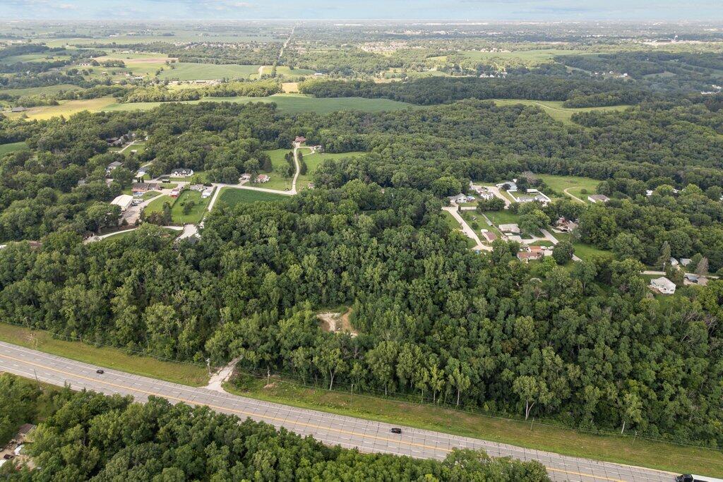 Land in Davenport