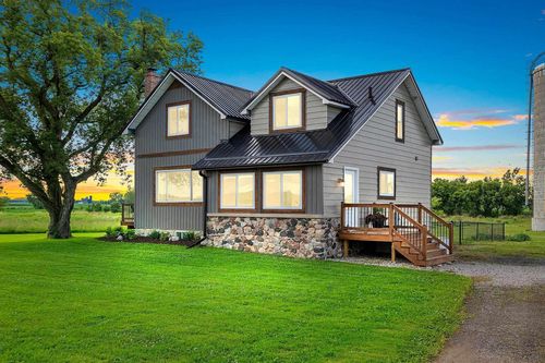 W1366 Strupp Road, GREEN VALLEY, WI, 54137 | Card Image