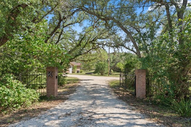 11551 Fm 32, House other with 4 bedrooms, 3 bathrooms and 5 parking in Fischer TX | Image 20