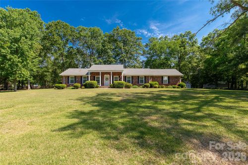 956 Providence Rd, Lancaster, SC, 29720-9585 | Card Image