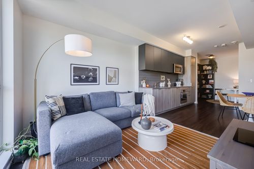 309-223 St Clair Ave W, Toronto, ON, M4V0A5 | Card Image
