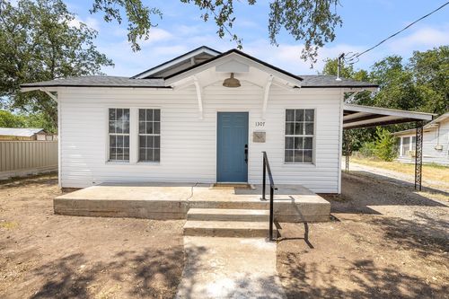 1307 Avenue I, Brownwood, TX, 76801-4246 | Card Image