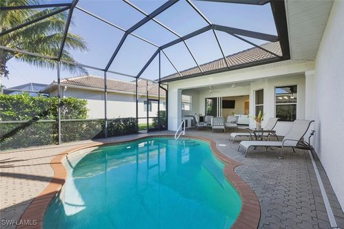 10800 Fieldfair Dr, NAPLES, FL, 34119-8992 | Card Image