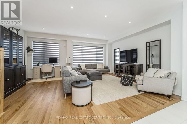7 Briar Crt, Townhouse with 3 bedrooms, 4 bathrooms and 3 parking in Georgetown ON | Image 23
