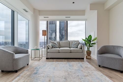 3907-28 Freeland St, Toronto, ON, M5E0E3 | Card Image