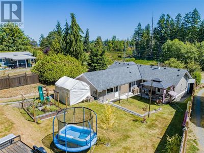 1357 Fielding Rd, House other with 3 bedrooms, 2 bathrooms and 6 parking in Nanaimo BC | Image 3