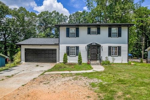 634 Rockborough Dr, STONE MOUNTAIN, GA, 30083-3812 | Card Image
