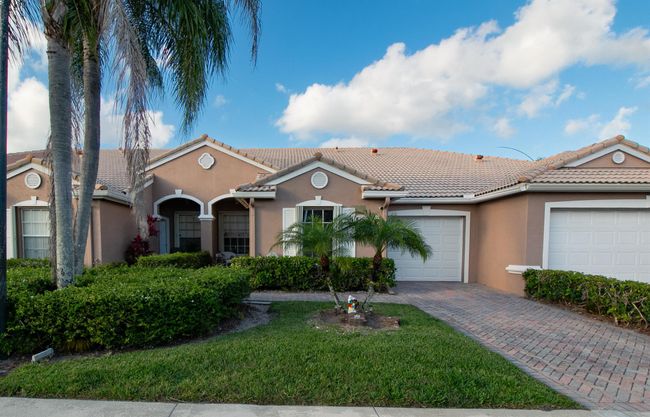 8285 Fresh Crk, Condo with 2 bedrooms, 2 bathrooms and null parking in West Palm Beach FL | Image 15