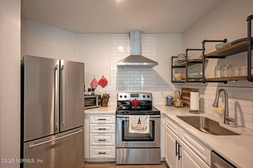 2812-1655 The Greens Way, JACKSONVILLE BEACH, FL, 32250-2461 | Card Image