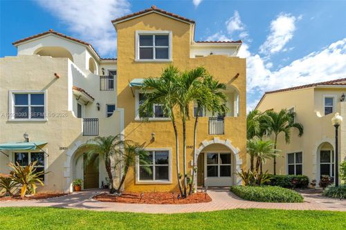 12427 Nw 18th Ct, Pembroke Pines, FL, 33028-2629 | Card Image