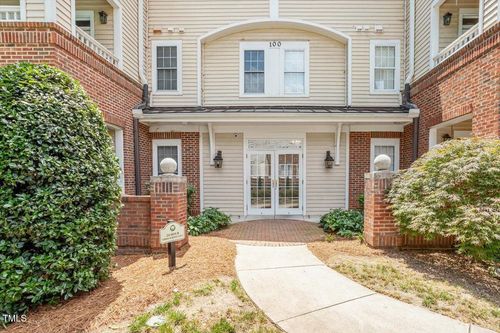 104-100 Northbrook Drive, Raleigh, NC, 27609 | Card Image