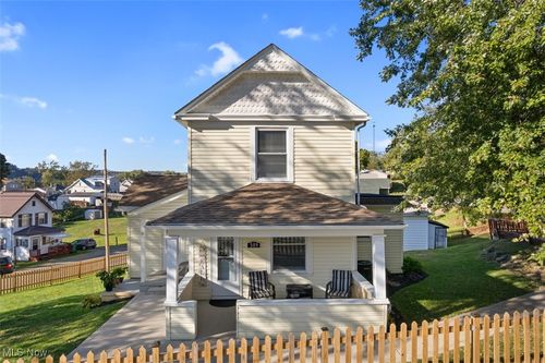 509 Pyramus Rd, Chester, WV, 26034-1462 | Card Image