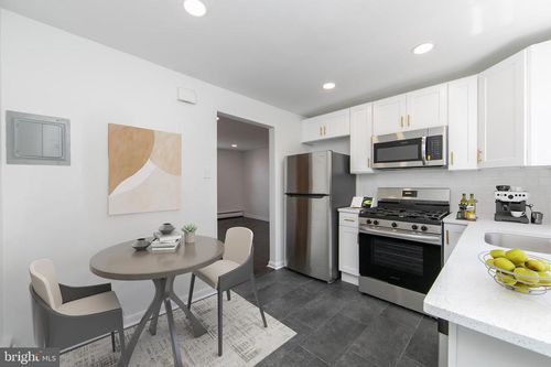 apt-2a-13 Black Horse Pike, HADDON HEIGHTS, NJ, 08035-1042 | Card Image