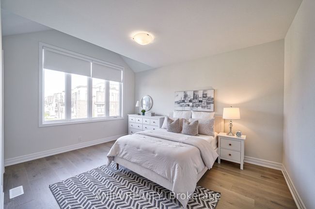230 Yorkton Blvd, House other with 4 bedrooms, 5 bathrooms and 4 parking in Markham ON | Image 32
