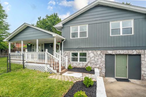 110 W Smith Street, Bridgeport, WV, 26330 | Card Image