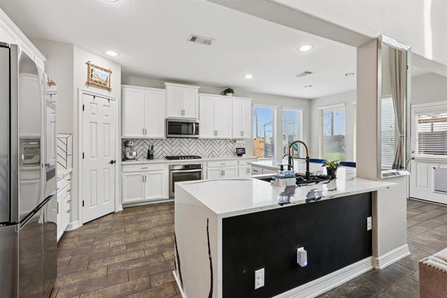 9403 Peralta Creek Ct, House other with 4 bedrooms, 4 bathrooms and 2 parking in Cypress TX | Image 13