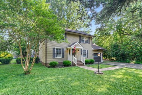 102 Dogwood Dr, Williamsburg, VA, 23185-3710 | Card Image