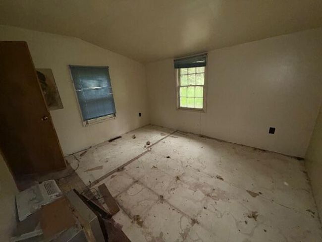 4465 E Old M 63, House other with 3 bedrooms, 1 bathrooms and null parking in Luther MI | Image 17